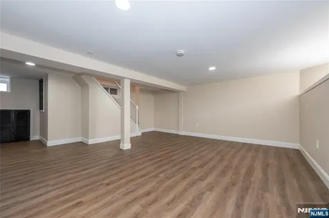 238 Van Avenue Pompton Lakes NJ 07442