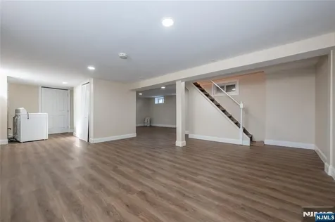 238 Van Avenue Pompton Lakes NJ 07442
