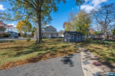238 Van Avenue Pompton Lakes NJ 07442