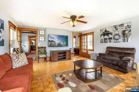 200 Washington Avenue Clifton NJ 07011
