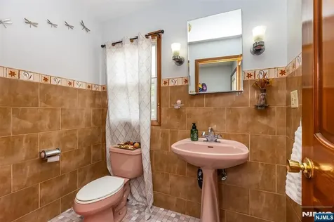 200 Washington Avenue Clifton NJ 07011