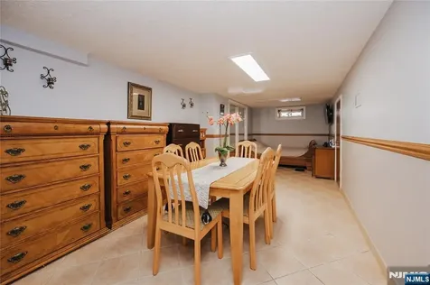 64 Orchard Clifton NJ 07012