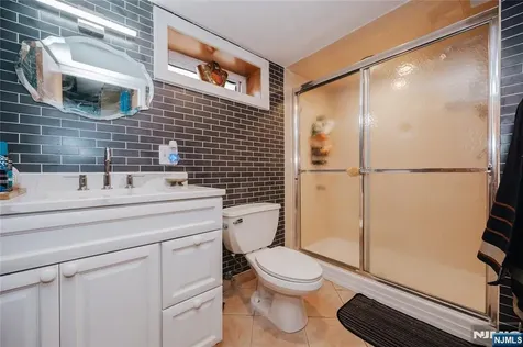 64 Orchard Clifton NJ 07012