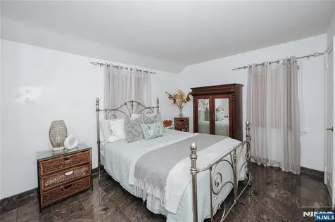 64 Orchard Clifton NJ 07012