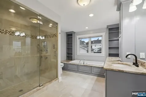 56 Gordon Street Ridgefield Park NJ 07660