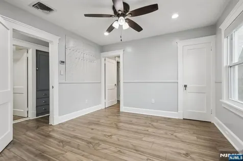 56 Gordon Street Ridgefield Park NJ 07660