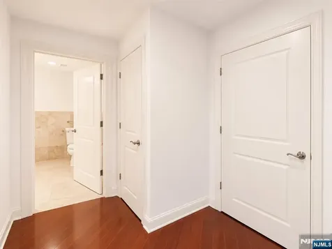 5512 City Place Edgewater NJ 07020