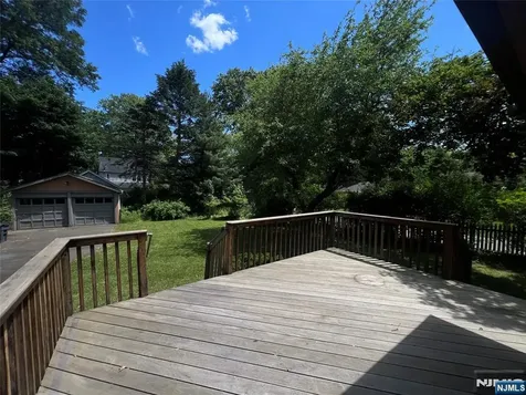 325 Bogert Avenue Ridgewood NJ 07450