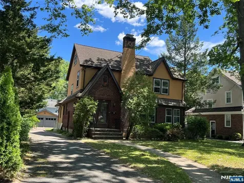 325 Bogert Avenue Ridgewood NJ 07450