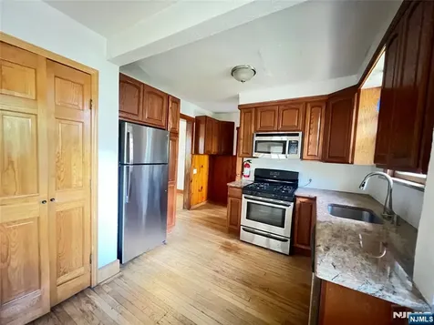 325 Bogert Avenue Ridgewood NJ 07450