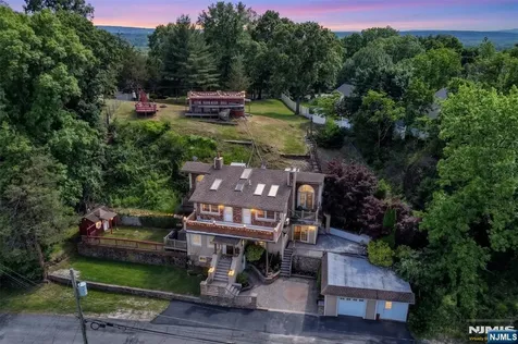 27 Joan Street Wayne NJ 07470