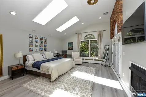 27 Joan Street Wayne NJ 07470
