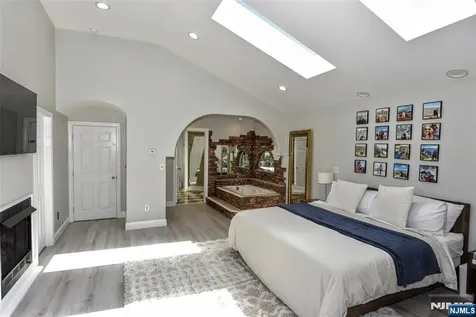 27 Joan Street Wayne NJ 07470