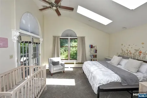 27 Joan Street Wayne NJ 07470