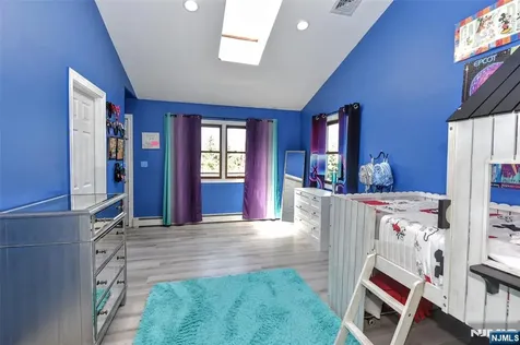 27 Joan Street Wayne NJ 07470