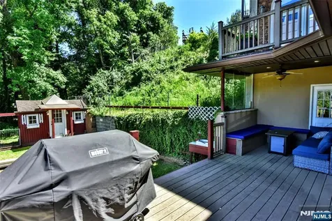 27 Joan Street Wayne NJ 07470