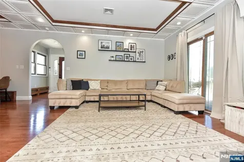 27 Joan Street Wayne NJ 07470