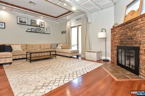 27 Joan Street Wayne NJ 07470