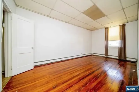 214 Closter Dock Road Closter NJ 07624