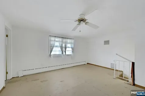 316 Sanford Avenue Lyndhurst NJ 07071