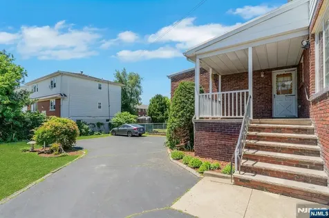 316 Sanford Avenue Lyndhurst NJ 07071