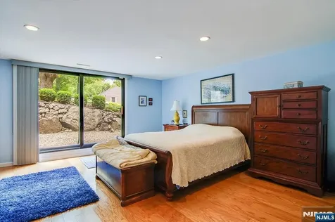 181 Long Hill Road Little Falls NJ 07424