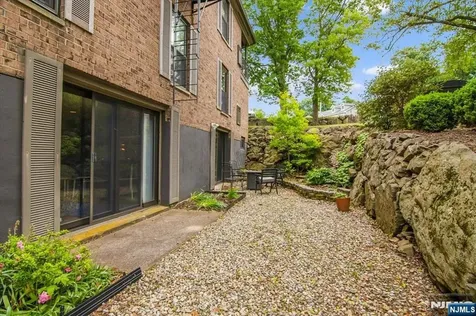 181 Long Hill Road Little Falls NJ 07424