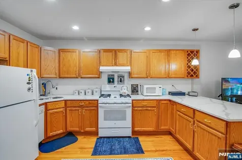181 Long Hill Road Little Falls NJ 07424