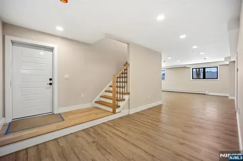 33 Lincoln Avenue River Edge NJ 07661