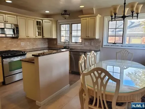 1275 Palisade Avenue Fort Lee NJ 07024