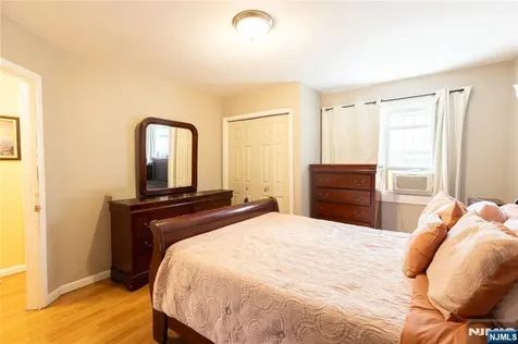 350 New Street Newark NJ 07103
