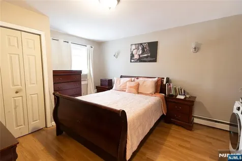 350 New Street Newark NJ 07103