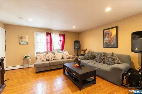 350 New Street Newark NJ 07103