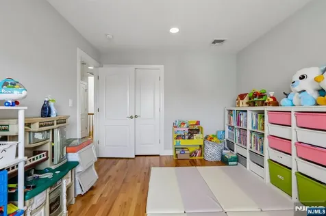 469A 1st Street Palisades Park NJ 07650