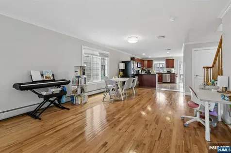 469A 1st Street Palisades Park NJ 07650