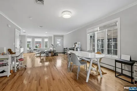 469A 1st Street Palisades Park NJ 07650