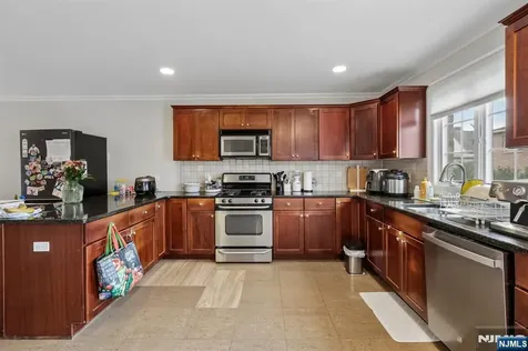 469A 1st Street Palisades Park NJ 07650