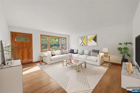384 Delawanna Avenue Clifton NJ 07014