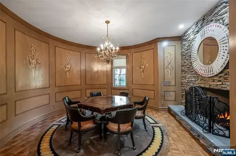 14 Eckert Farm Road Saddle River NJ 07458