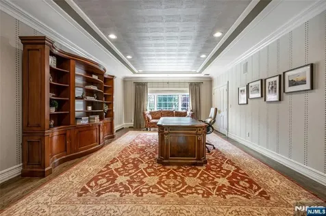 14 Eckert Farm Road Saddle River NJ 07458