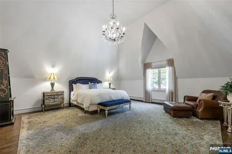 14 Eckert Farm Road Saddle River NJ 07458