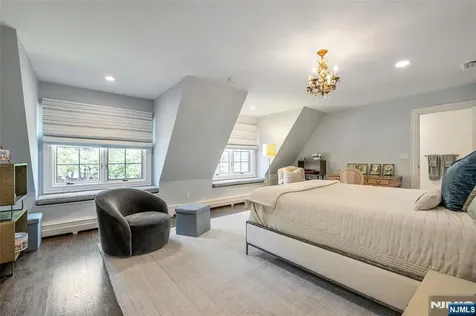 14 Eckert Farm Road Saddle River NJ 07458