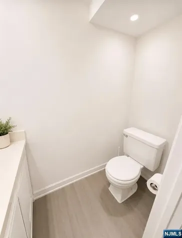 181 Long Hill Road Little Falls NJ 07424