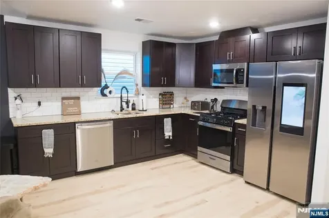 67 S 13th Street Newark NJ 07107