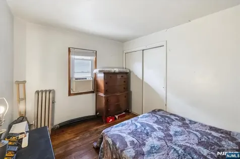 204 Herman Street Hackensack NJ 07601