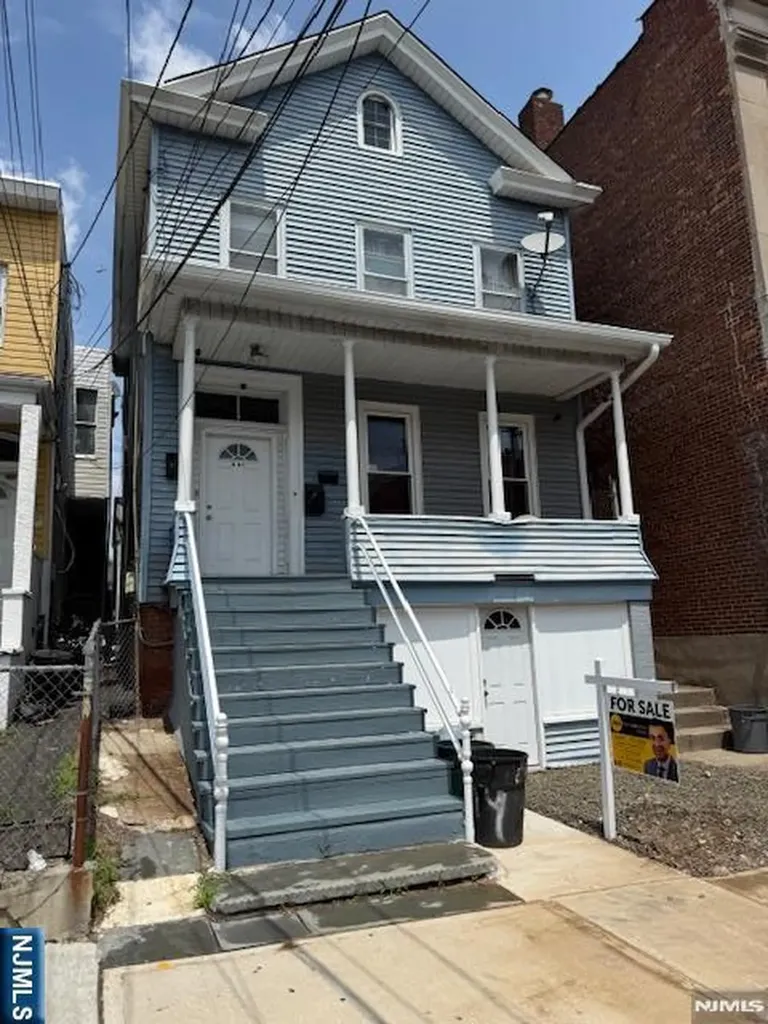 112 Washington Place Passaic NJ 07055