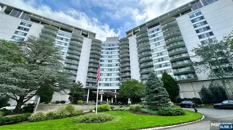 1 Claridge Drive Verona NJ 07044