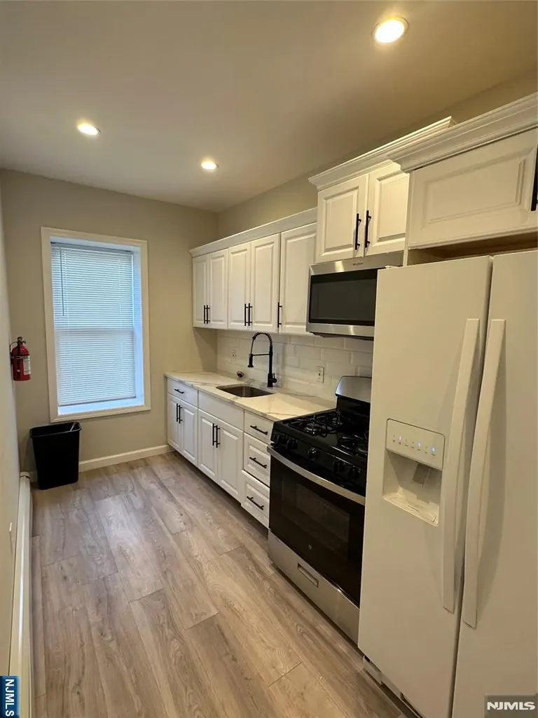 1057 Jersey Street Elizabeth NJ 07201