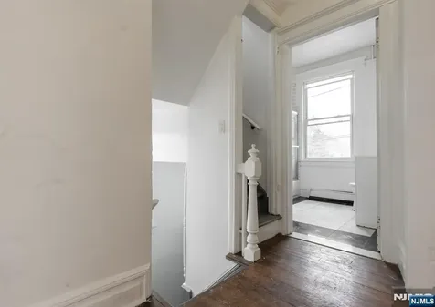410 Chadwick Avenue Newark NJ 07112