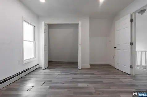 410 Chadwick Avenue Newark NJ 07112